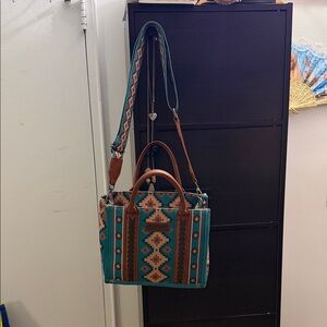 Wrangler Turquoise and Brown Patterned Shoulder Bag